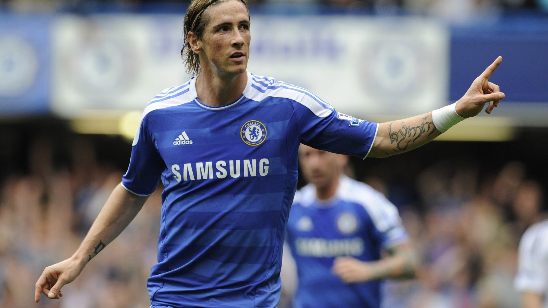 《《堡垒之夜》加入科幻元素，推出新赛季》，《堡垒之夜》视频解说