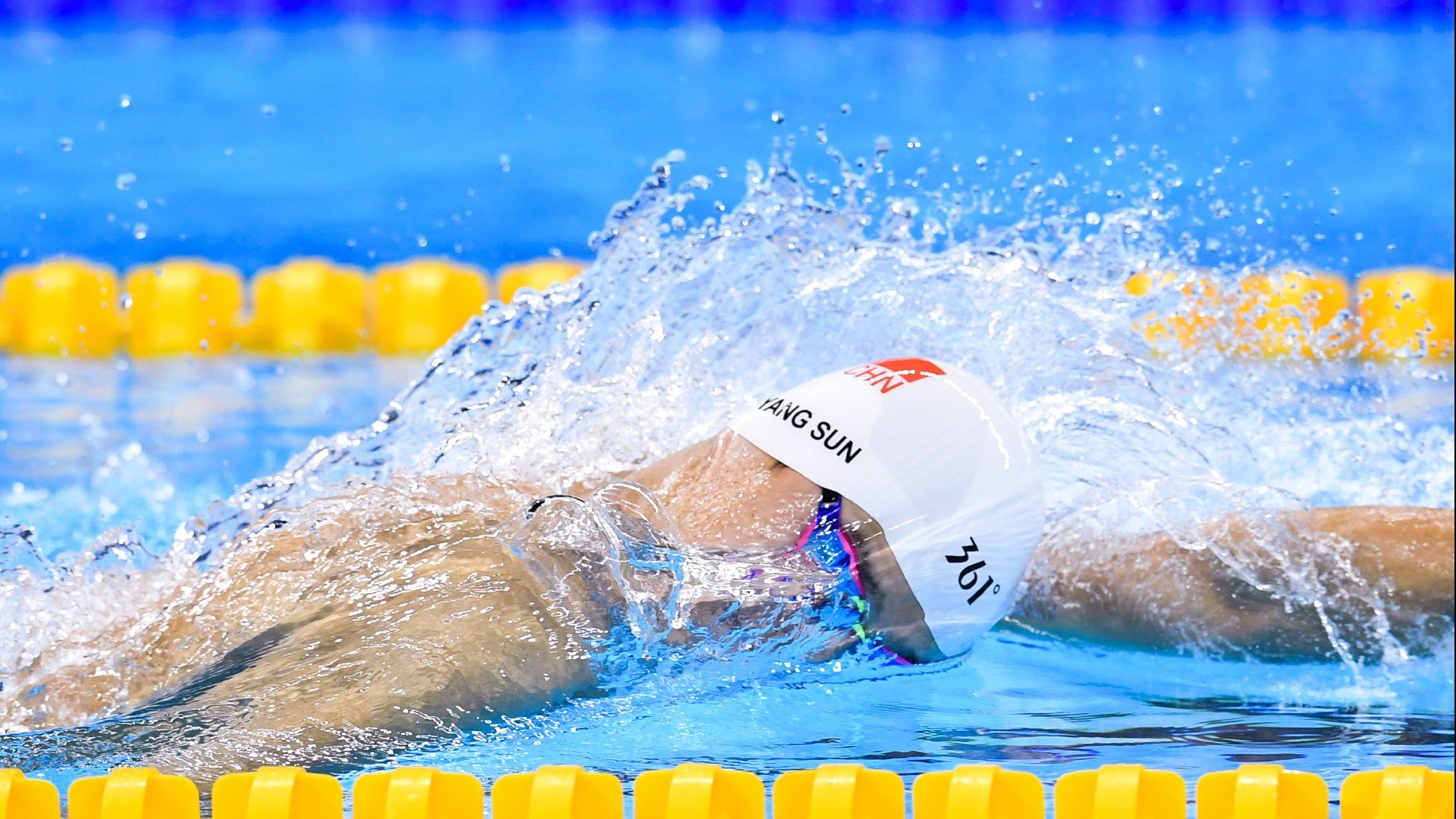 国际皮划艇速降赛，水上极速激战，皮划艇赛制