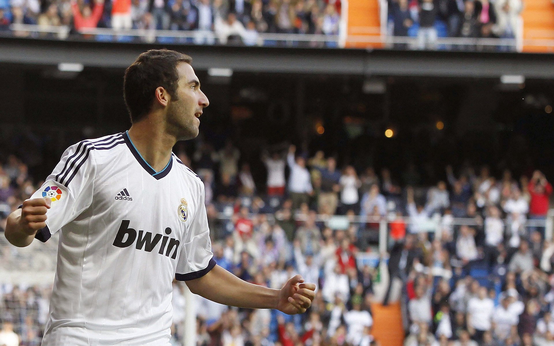 多项足球基础设施建设项目同步推进，硬件设施日益完善，关于开展全国足球发展重点城市建设工作的指导意见